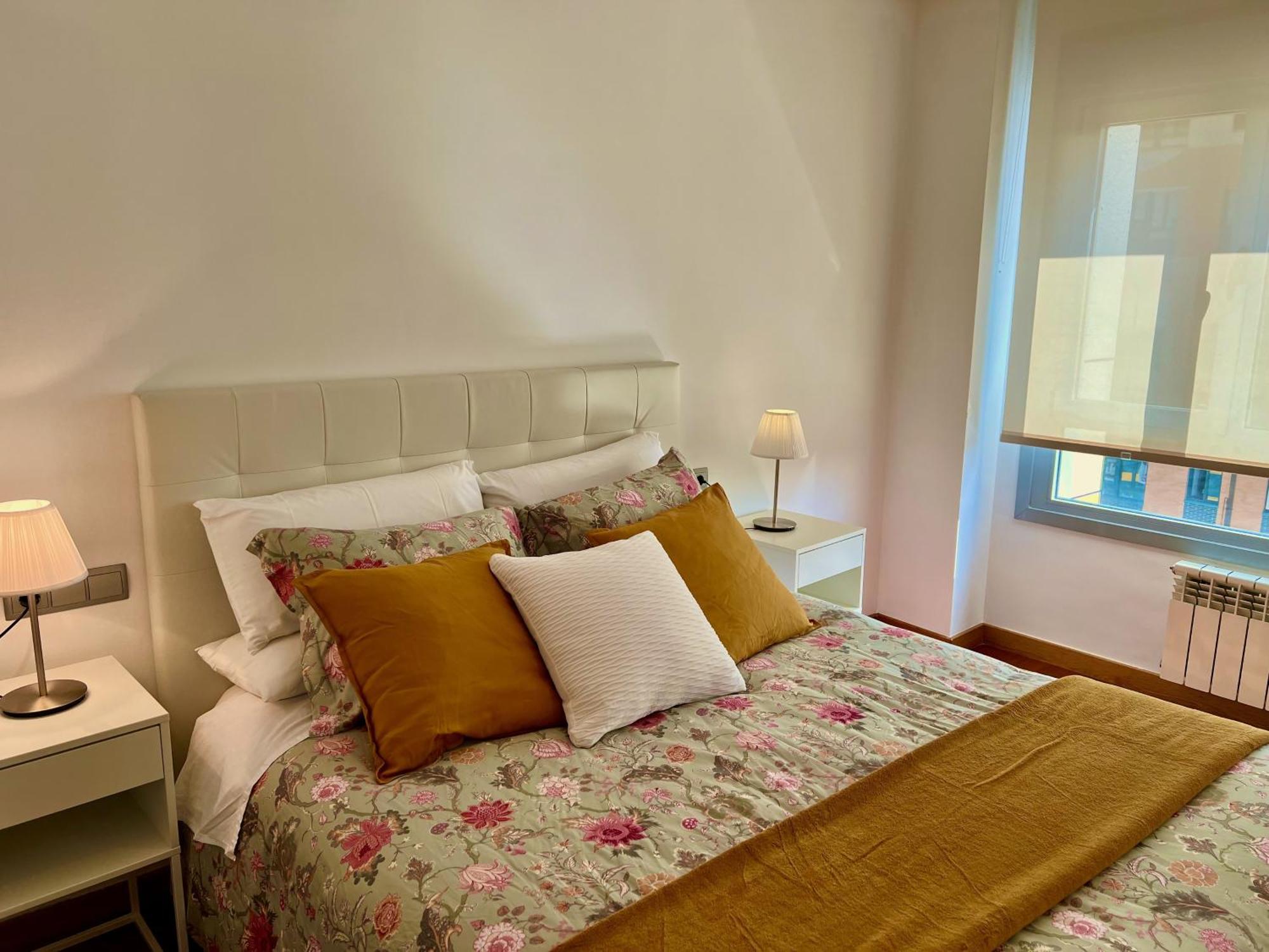Apartamento Europa Jardin Oviedo Luaran gambar