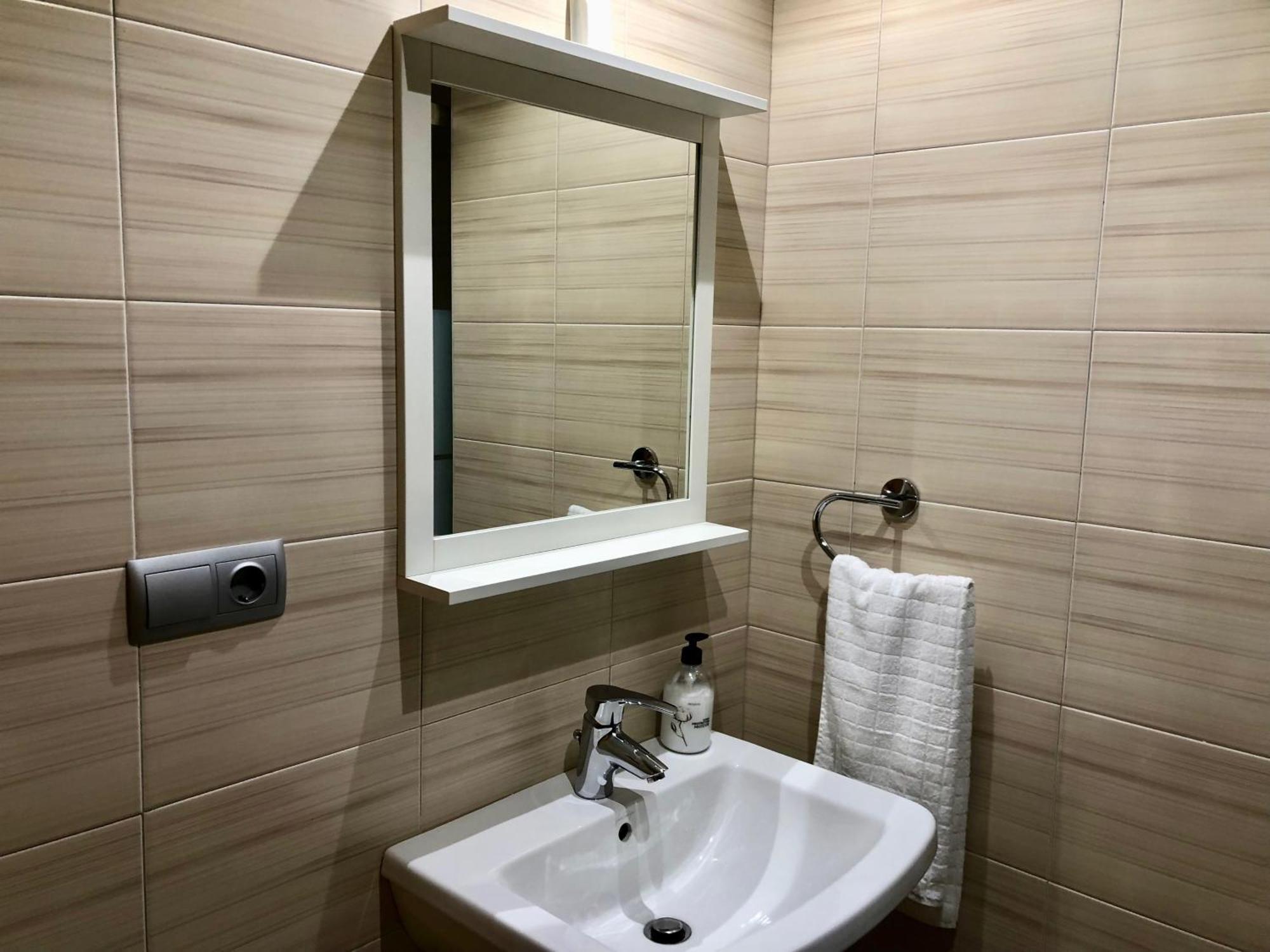 Apartamento Europa Jardin Oviedo Luaran gambar