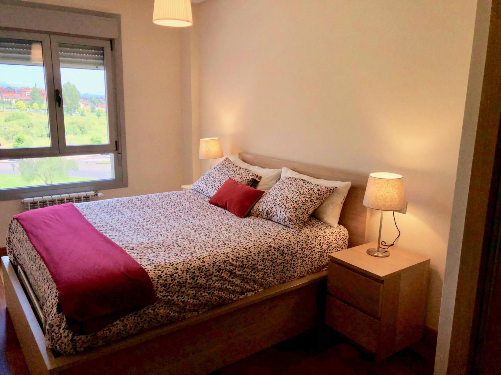 Apartamento Europa Jardin Oviedo Luaran gambar