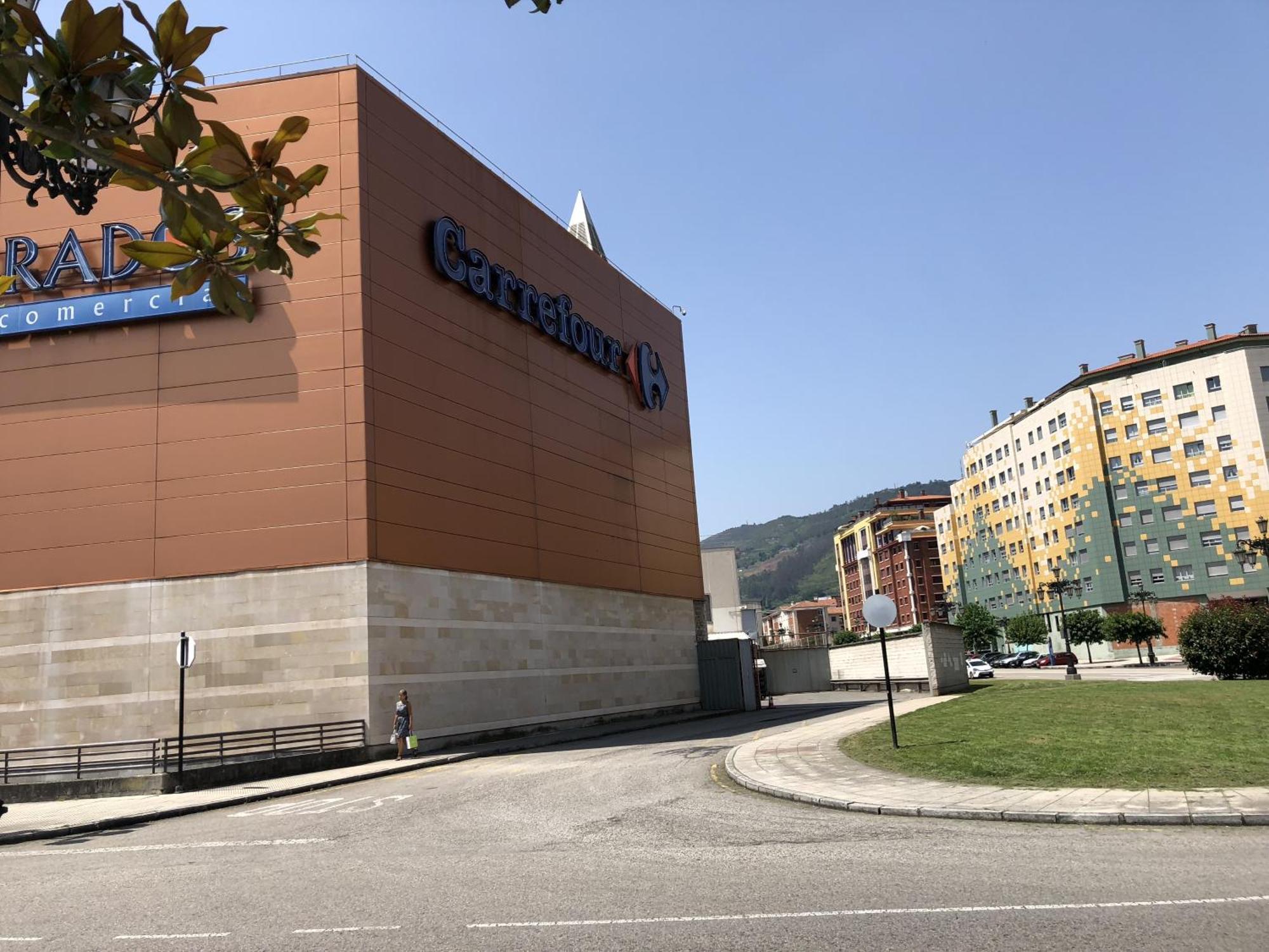 Apartamento Europa Jardin Oviedo Luaran gambar